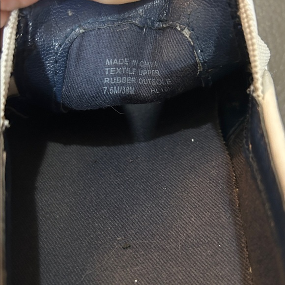 Michael Kors women’s Keaton slip on Sneakers size 7.5 GUC - Picture 3 of 8